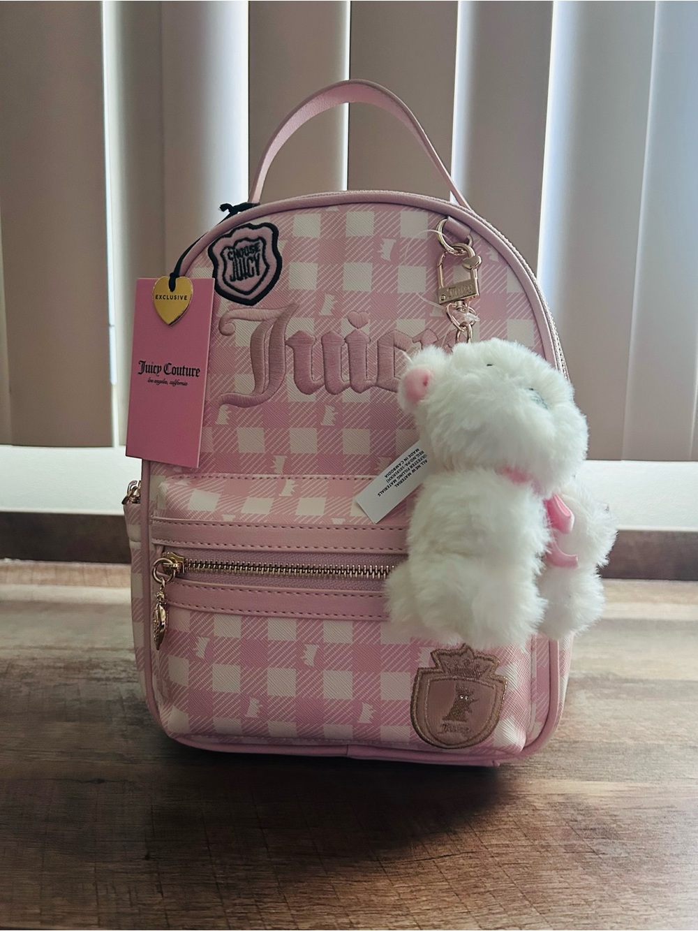 Juicy Couture Study In Style w/scottie Backpack w/ Plush Charm.Pink Clay Color. - Picture 5 of 11
